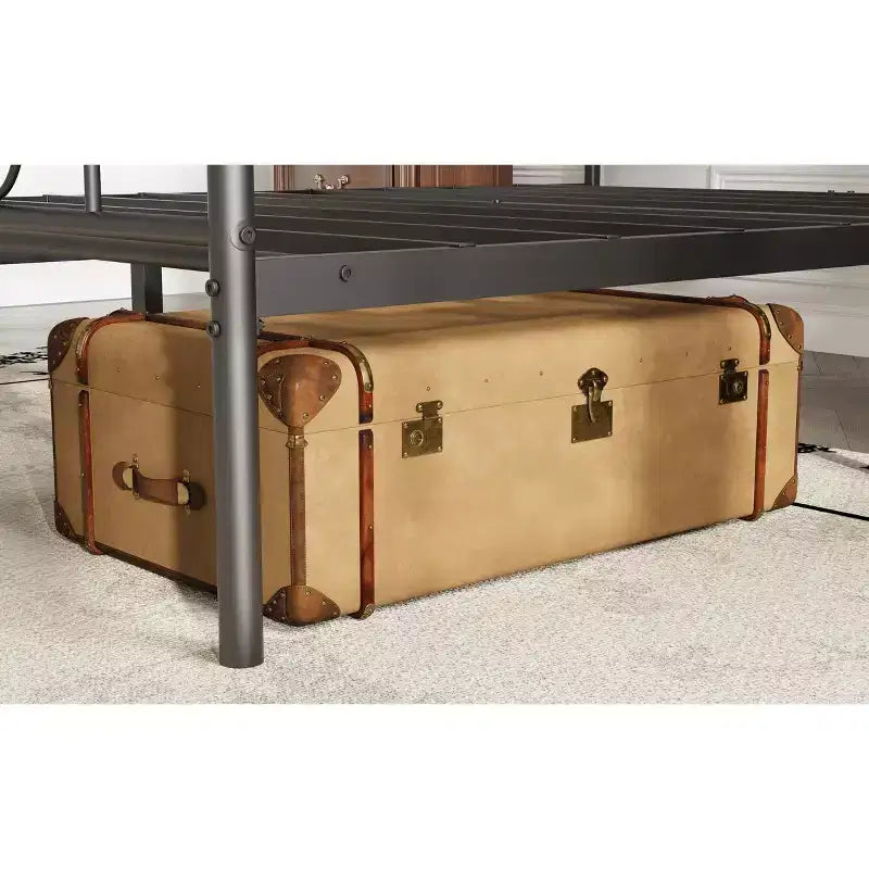 Black Metal Platform Bed Frame with Fist Design - Full / Queen / King, 1-Person